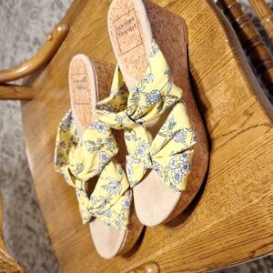 Women's wedges size 8 to 8.5